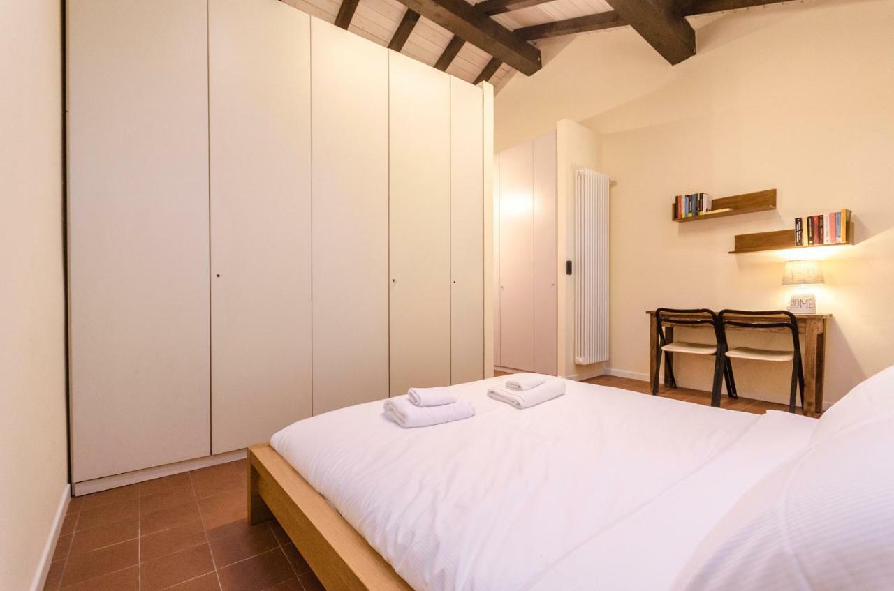 Ca' Di Leo, Private Terrace In Historical Center Apartamento Bolonha Exterior foto